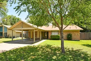 9003 Little Walnut Pkwy, Austin, TX 78758 - Photo 5