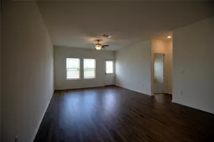 3405 Breckenridge Dr, Austin, TX 78744 - Photo 13