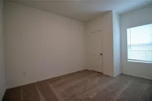 3405 Breckenridge Dr, Austin, TX 78744 - Photo 11