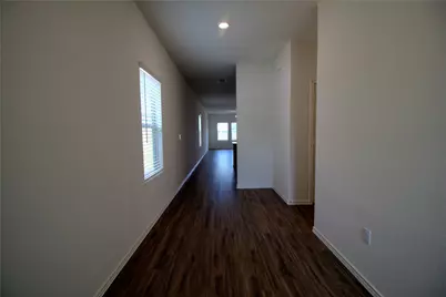 3405 Breckenridge Drive, Austin, TX 78744 - Photo 3