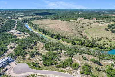 2038 Paradise Parkway, Canyon Lake, TX 78133 - Photo 5