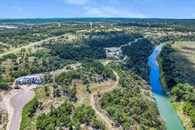 2038 Paradise Parkway, Canyon Lake, TX 78133 - Photo 7