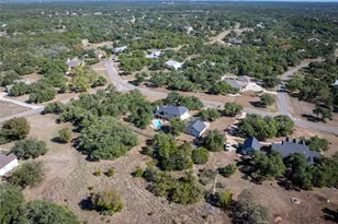 1021 Canna Lily Cir, Driftwood, TX 78619 - Photo 35