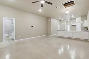 408 W Avenue C, Copperas Cove, TX 76522 - Photo 5