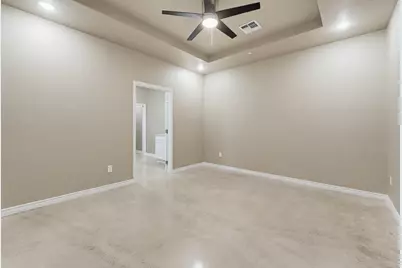 408 W Avenue C, Copperas Cove, TX 76522 - Photo 9