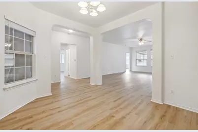 1611 Sunnycrest Circle, New Braunfels, TX 78130 - Photo 3