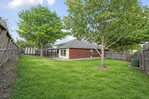 1611 Sunnycrest Cir, New Braunfels, TX 78130 - Photo 19