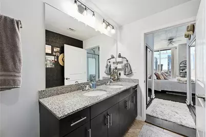 360 Nueces Street #1809, Austin, TX 78701 - Photo 17