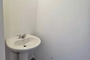 2308 Blizzard Dr, Lockhart, TX 78644 - Photo 7