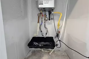 2308 Blizzard Dr, Lockhart, TX 78644 - Photo 23