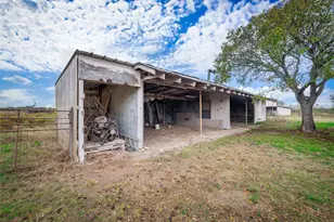 1350 Co Rd 414, Jonesboro, TX 76538 - Photo 35
