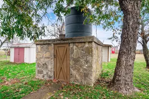 1350 Co Rd 414, Jonesboro, TX 76538 - Photo 27