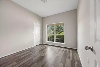 5505 Bonneville Bend, Austin, TX 78744 - Photo 5