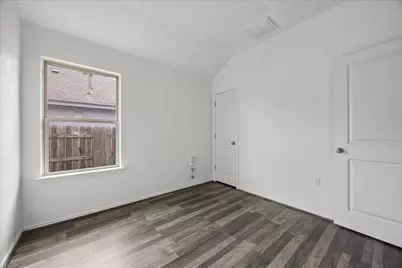 5505 Bonneville Bend, Austin, TX 78744 - Photo 7