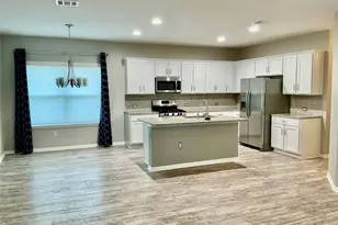 305 Rusk Bluff Ave, Leander, TX 78641 - Photo 9