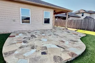 305 Rusk Bluff Ave, Leander, TX 78641 - Photo 17