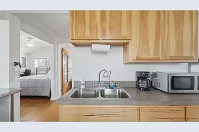 218 Little Ranch Road #E, Red Rock, TX 78662 - Photo 13