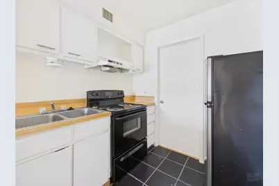 3000 Guadalupe Street #314, Austin, TX 78705 - Photo 5