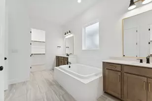 829 Teakmill Trail, San Marcos, TX 78666 - Photo 15