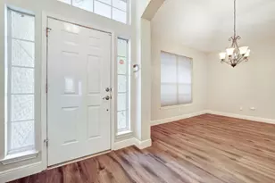 301 Rim Rock Dr, Georgetown, TX 78628 - Photo 5