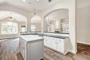 301 Rim Rock Dr, Georgetown, TX 78628 - Photo 17
