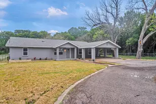 601 Spring St, Round Rock, TX 78664 - Photo 1