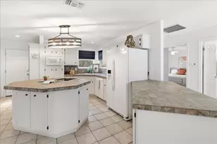 15 Spalding Cir, Wimberley, TX 78676 - Photo 17