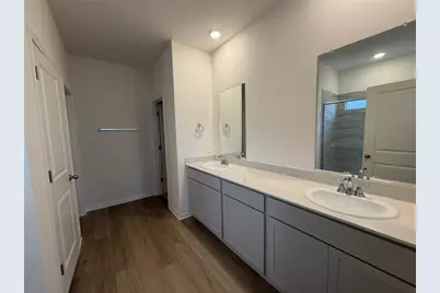 744 Universal Drive, Hutto, TX 78634 - Photo 7