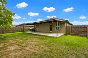 138 Talon Dr, Luling, TX 78648 - Photo 21