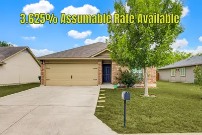 138 Talon Drive, Luling, TX 78648 - Photo 1