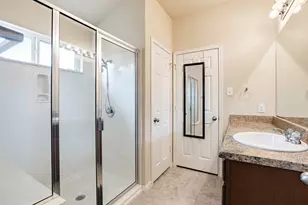 138 Talon Dr, Luling, TX 78648 - Photo 13