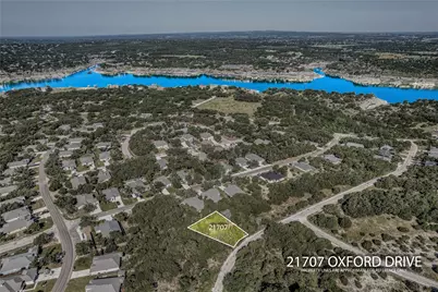 21707 Oxford Drive, Lago Vista, TX 78645 - Photo 9