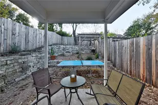 1700 Perez St, Austin, TX 78721 - Photo 21