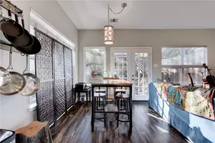 1700 Perez St, Austin, TX 78721 - Photo 9