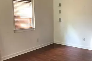 31 Anthony St, Austin, TX 78702 - Photo 11