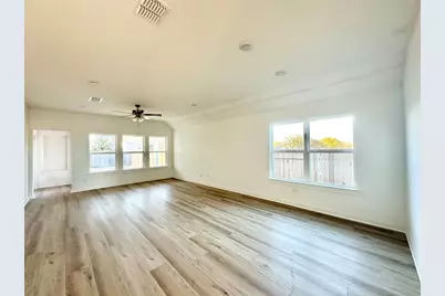 220 Oriole Street, Kyle, TX 78640 - Photo 3