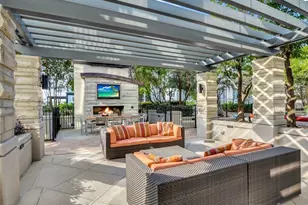 360 Nueces St, Austin, TX 78701 - Photo 35