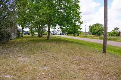 1400 Fm 609 Road, Flatonia, TX 78941 - Photo 19