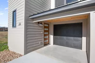 306 S Ave P Ave, Marble Falls, TX 78654 - Photo 9