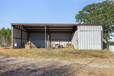 3270 Fm 671, Luling, TX 78648 - Photo 15