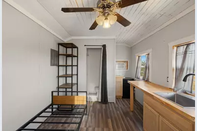 3270 Fm 671, Luling, TX 78648 - Photo 11