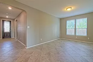 31443 Kingsway Rd, Georgetown, TX 78628 - Photo 5