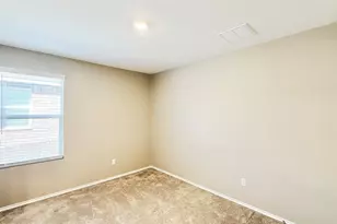 1517 Chapel Rnch Rd, Georgetown, TX 78628 - Photo 11