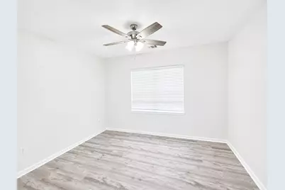 1401 W Seventh #1, Taylor, TX 76574 - Photo 11
