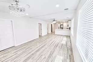 1401 W 7th, Taylor, TX 76574 - Photo 9