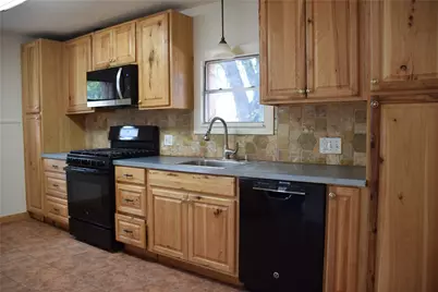 1601 S Pine Street, Georgetown, TX 78626 - Photo 9