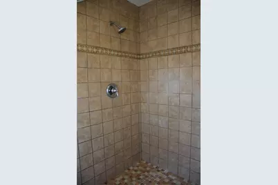 1601 S Pine Street, Georgetown, TX 78626 - Photo 17