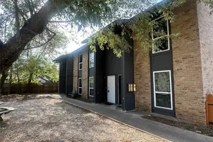 8611 Putnam Dr, Austin, TX 78757 - Photo 3