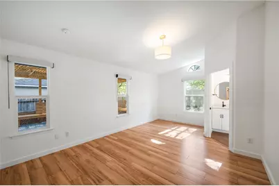 4707 Alta Loma Drive, Austin, TX 78749 - Photo 13