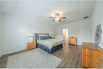 1704 Cobblecrest Lane, Leander, TX 78641 - Photo 9